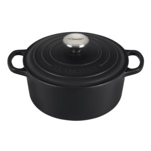 3.5qt+Signature+Cast+Iron+Round+Dutch+Oven+Licorice