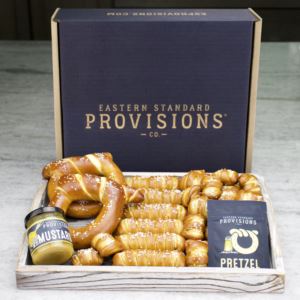 Signature+Artisanal+Soft+Pretzel+Box