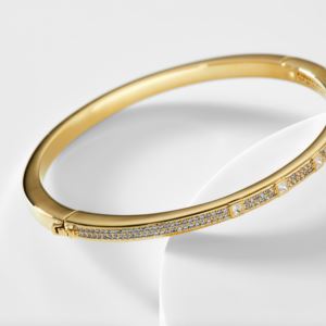 Superstack+Pave+Hinge+Bracelet+in+Gold