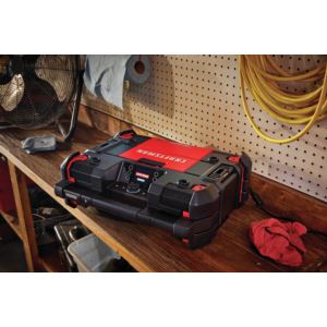 VersaStack+V20+Cordless+Jobsite+Radio+%2B+Charger