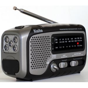 Voyager+Trek+Solar%2FCrank+AM%2FFM%2FSW%2FNOAA+Radio%2FFlashlight+Gray