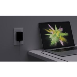Sirius+65W+Universal+Power+Adapter+-+Black