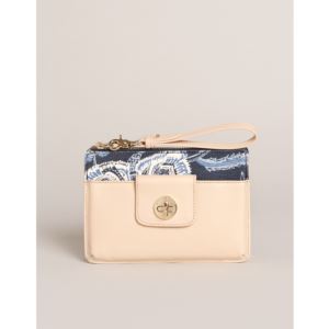 Oyster+Factory+Lela+Wristlet