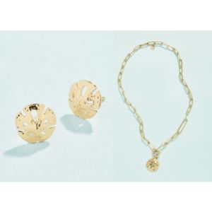 SPLASH+Sand+Dollar+Charm+Necklace+%26+Earrings