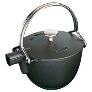 1qt+Cast+Iron+Round+Tea+Kettle+Matte+Black