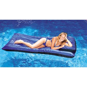 Ultimate+Super-Sized+Floating+Mattress