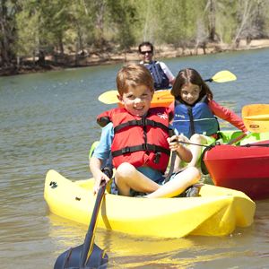 Wave+Youth+Kayak+%26+paddle
